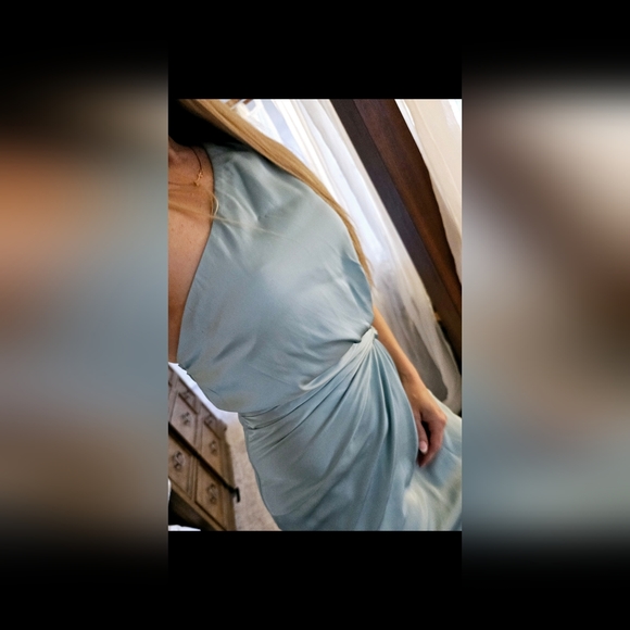 Abercrombie One-Shoulder Satin Knotted Midi Dress nwt XS - Picture 11 of 14